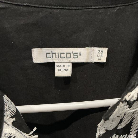 Chicos Womens Embroidered Button Up Shirt Size 2.5 L XL Black White Floral Boho - Picture 3 of 8
